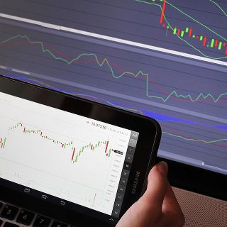 How Artificial Intelligence is Revolutionizing the Tech Industry