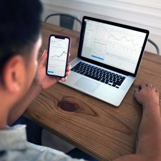 Breaking Into the Economy: Expert Advice for Newbies
