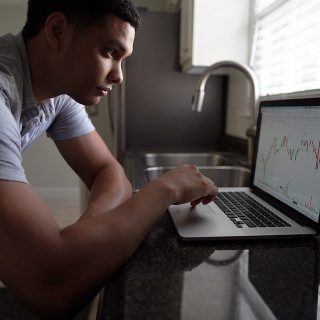 Economic Newbies: How to Avoid Common Mistakes and Thrive